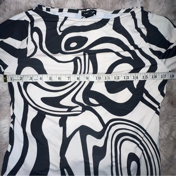 KAREN MILLEN Printed Mono Slash Artful Abstract Jersey Top, size 10 - Picture 9 of 13